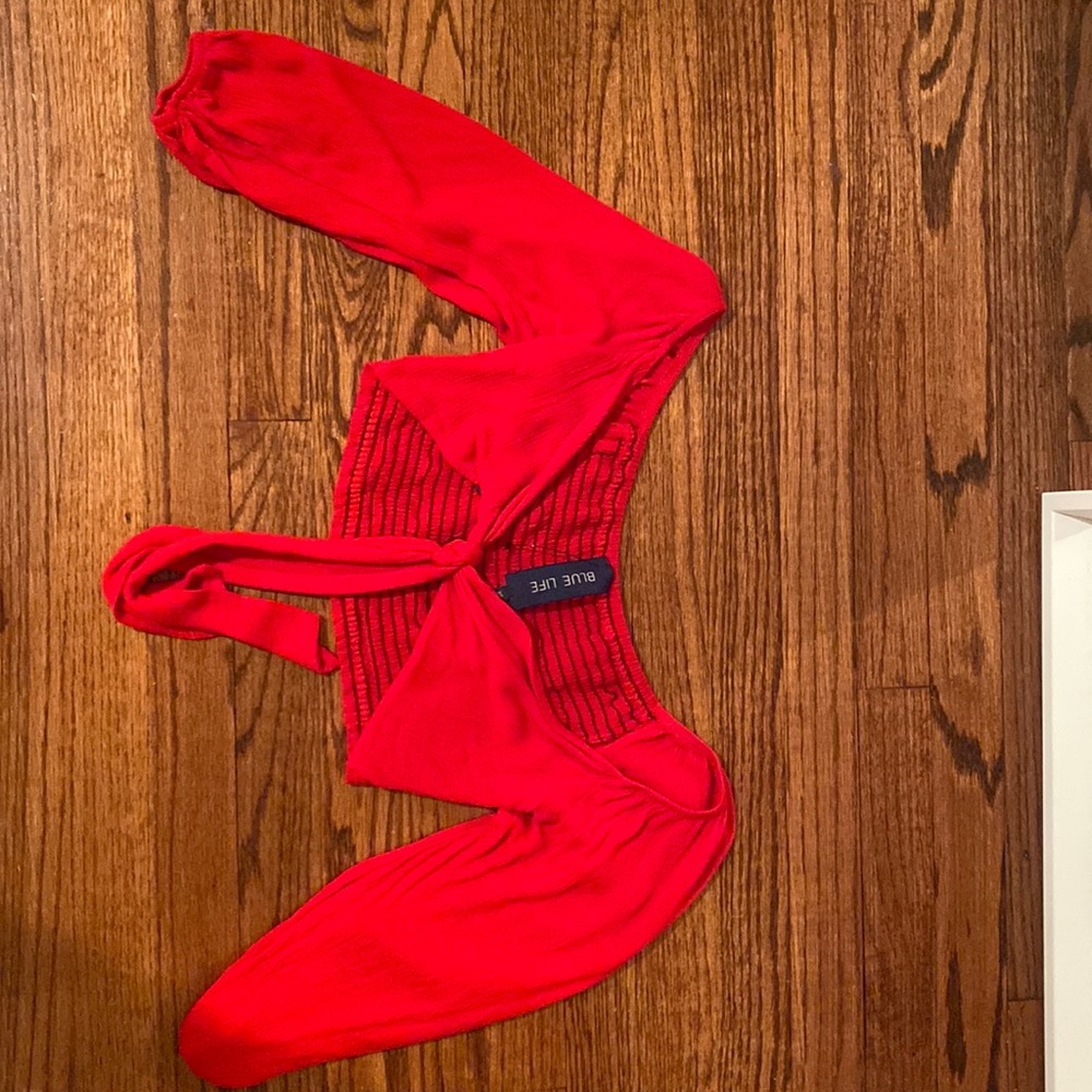 Planet blue red tie top